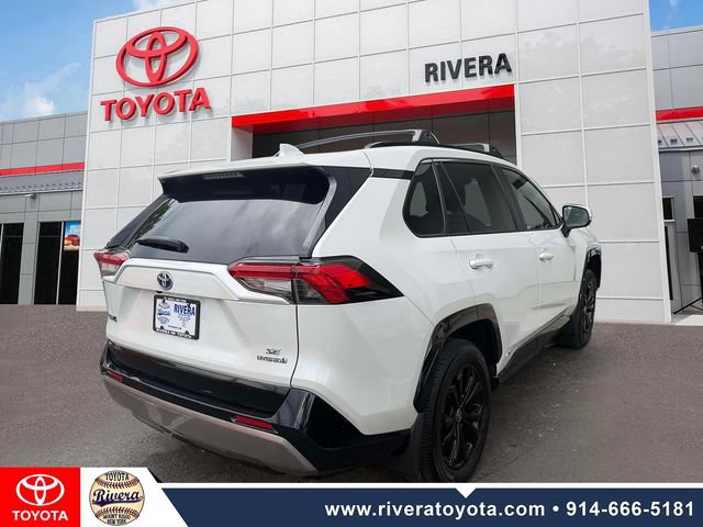 Used 2023 Toyota RAV4 SE w/ SE Grade Weather Package AWD/4WD image 6