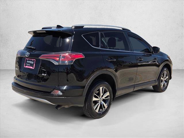Used 2018 Toyota RAV4 XLE FWD image 5