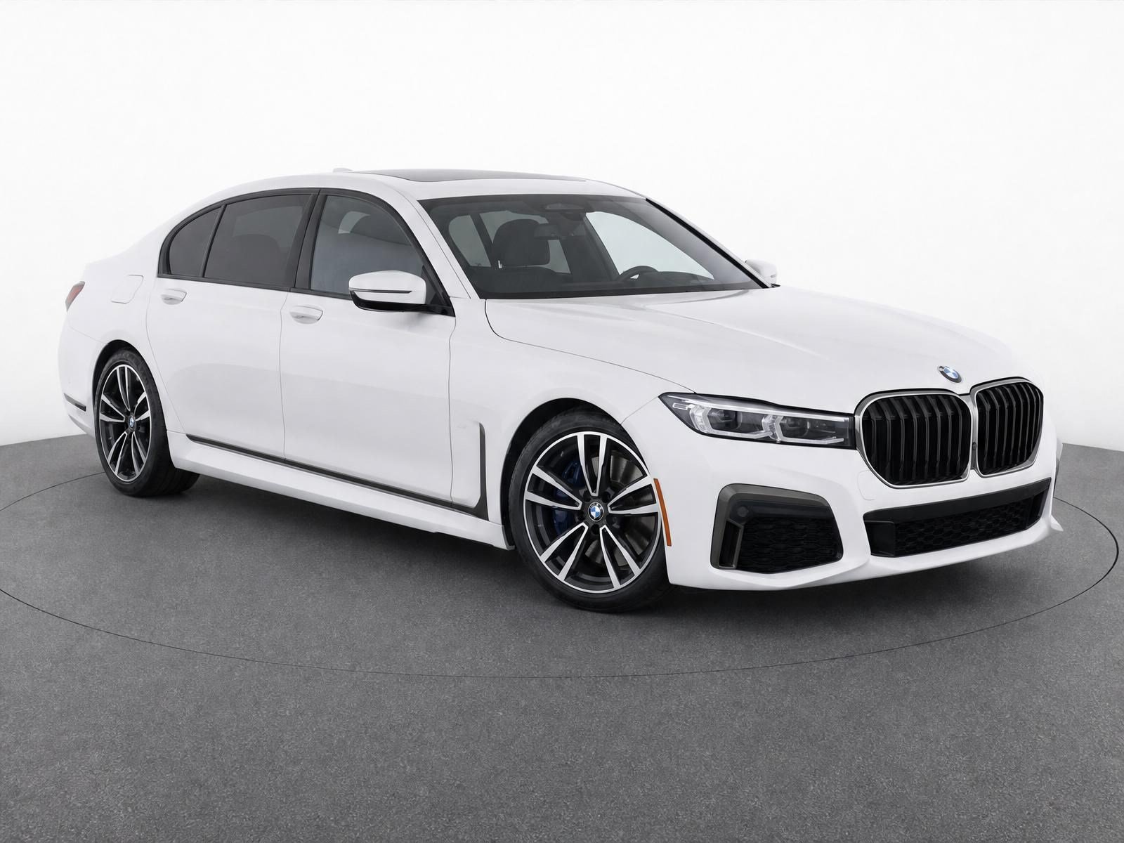 Used 2020 BMW 750i xDrive w/ Executive Package AWD/4WD image 3