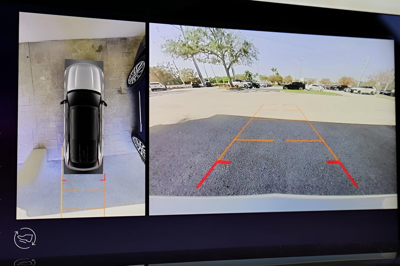 New 2025 Cadillac Escalade IQ Luxury 2 AWD/4WD image 25