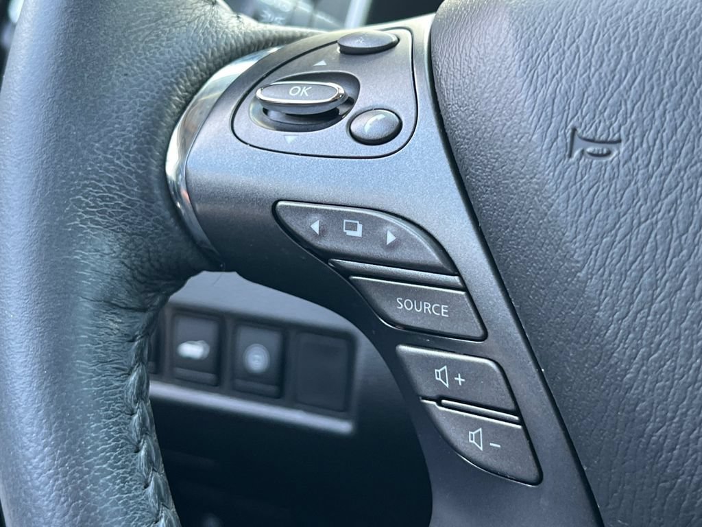 Certified 2023 Nissan Murano SL w/ Cargo Package FWD image 10