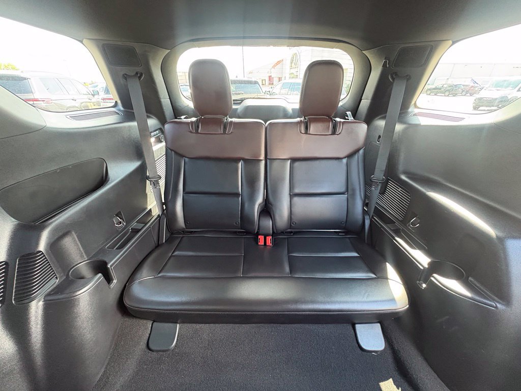 Used 2020 Ford Explorer Platinum w/ Premium Technology Package AWD/4WD image 29