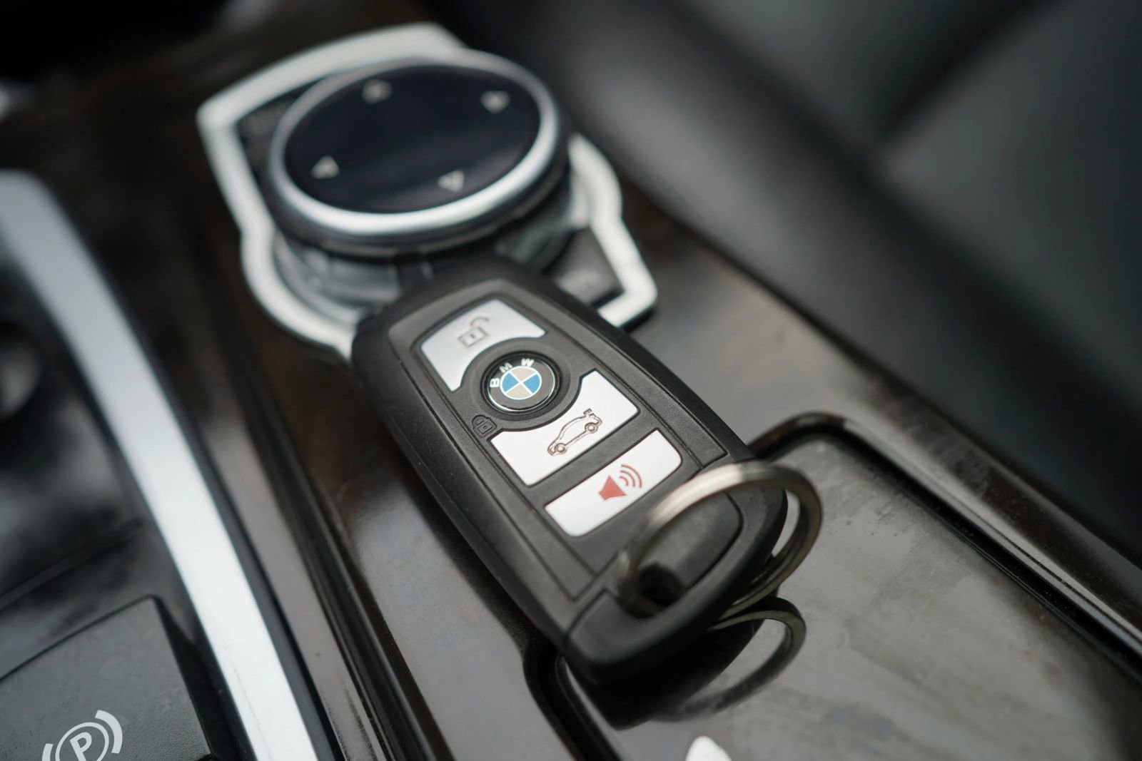 Used 2014 BMW 535i xDrive Sedan AWD/4WD image 24