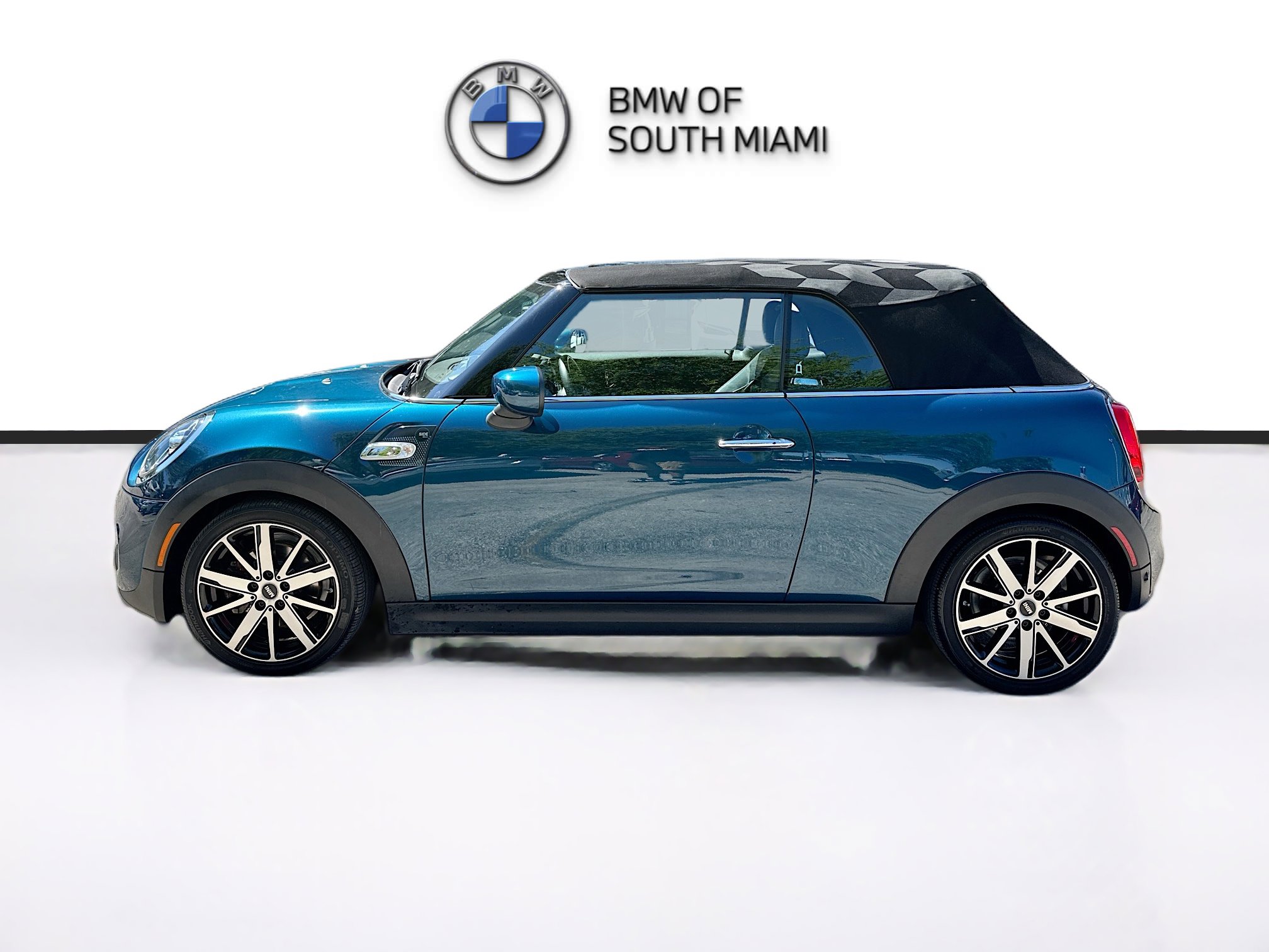 Used 2021 MINI Cooper S w/ Sidewalk Package image 4