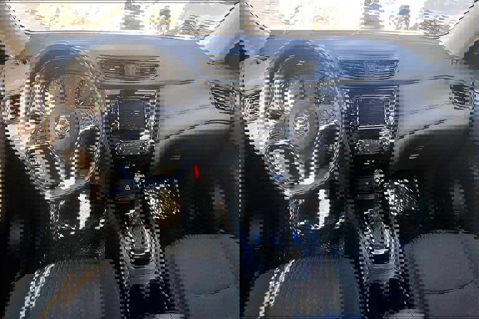 Used 2019 Nissan Rogue S image 45