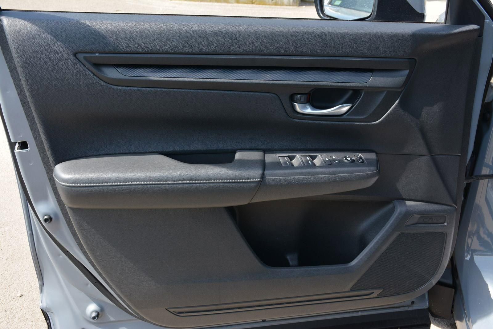 Used 2023 Honda CR-V EX image 10