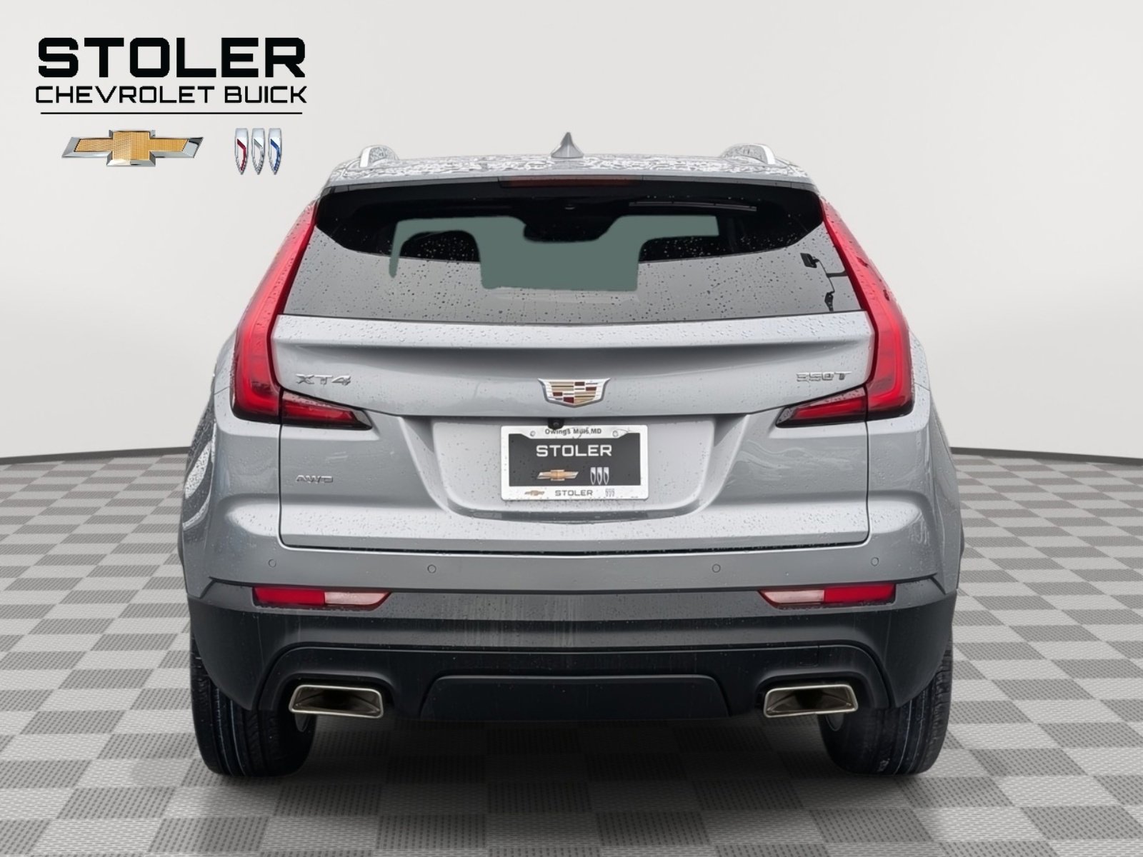 Used 2023 Cadillac XT4 Luxury w/ Cold Weather Package image 4