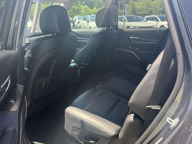 Certified 2024 Kia Telluride LX FWD image 6