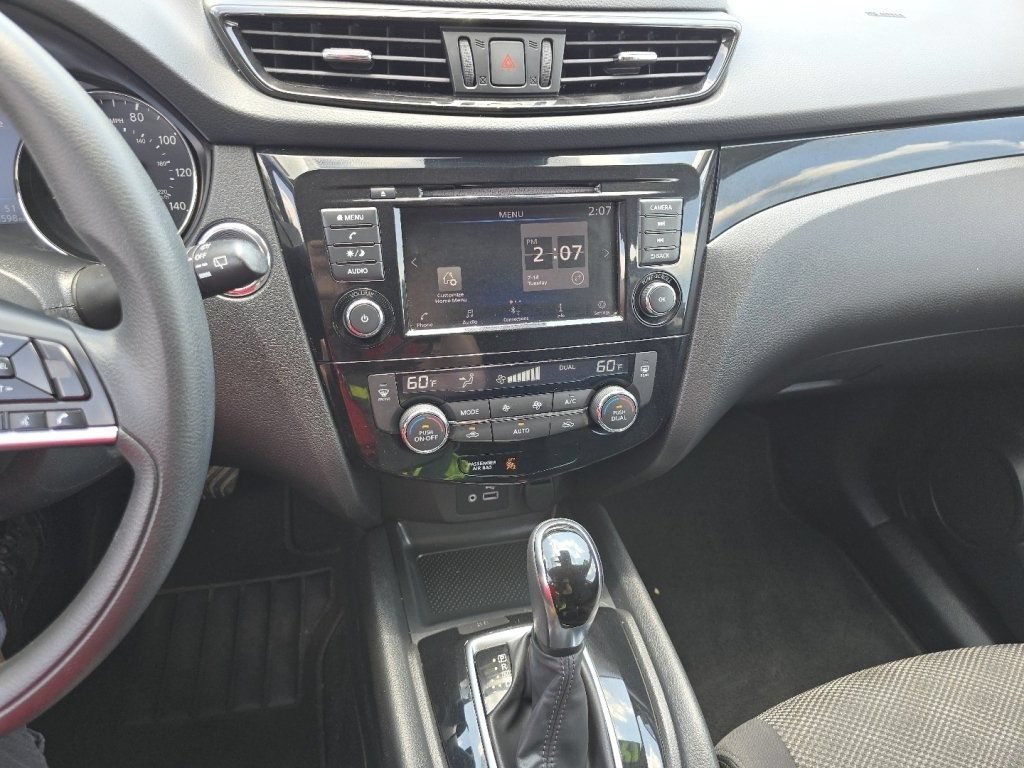 Used 2019 Nissan Rogue Sport SV AWD/4WD image 32