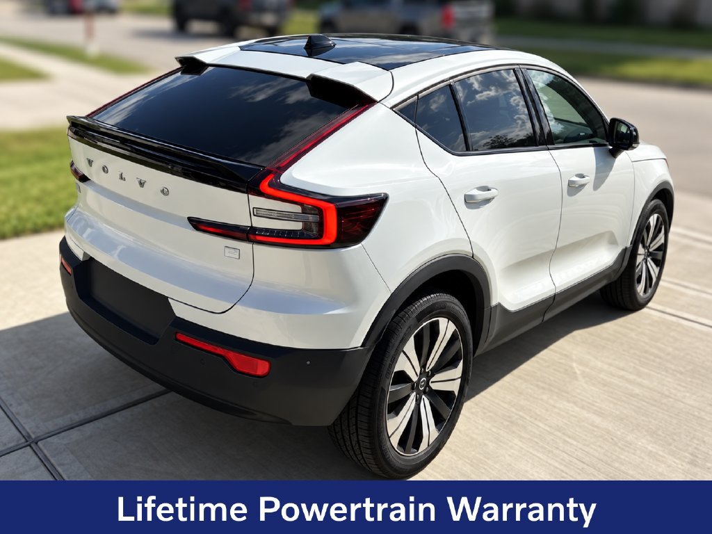 Certified 2023 Volvo C40 Recharge Core w/ Climate Package AWD/4WD image 9