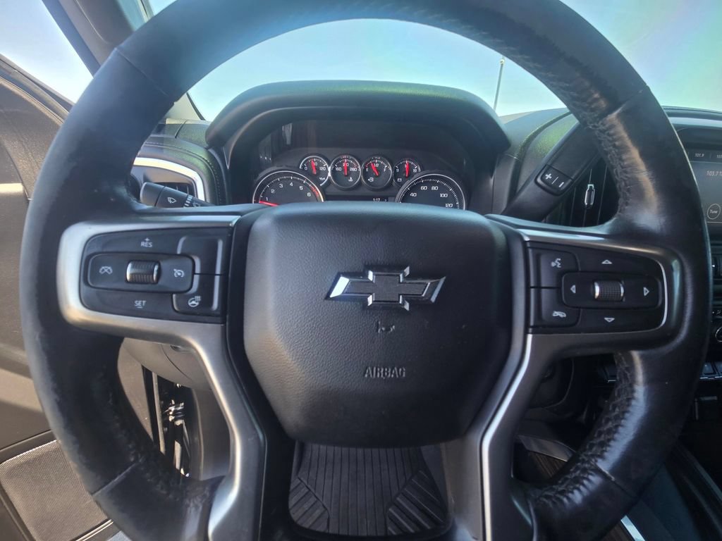 Used 2019 Chevrolet Silverado 1500 RST w/ All-Star Edition AWD/4WD image 32
