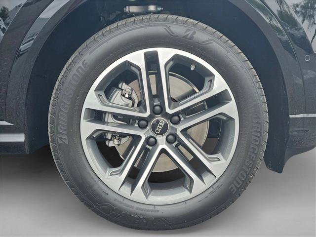 Used 2025 Audi Q5 Premium w/ Convenience Package AWD/4WD image 26