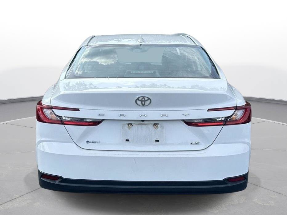 Used 2025 Toyota Camry LE FWD image 7