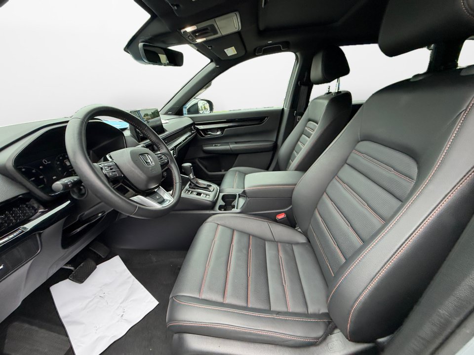 Used 2026 Honda CR-V Sport Touring image 11