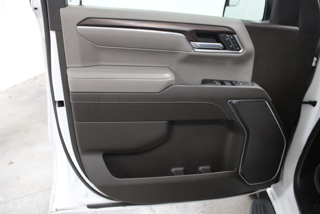 Used 2022 GMC Sierra 1500 SLT AWD/4WD image 33