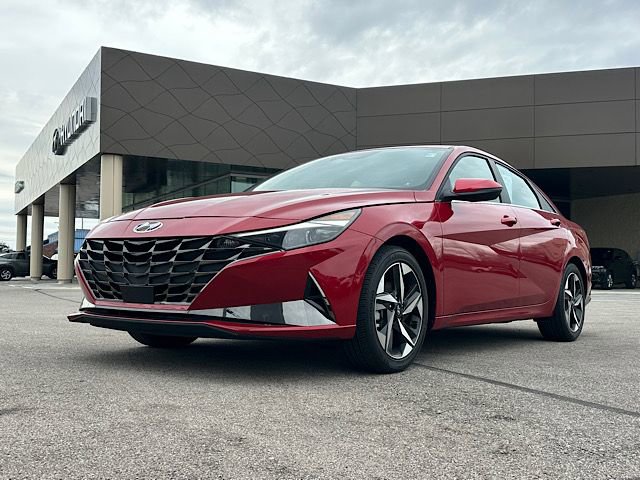 Used 2023 Hyundai Elantra Limited w/ Cargo Package image 1