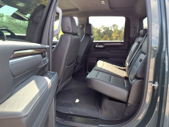 Used 2025 Chevrolet Silverado 2500 LT w/ All Star Edition AWD/4WD image 37