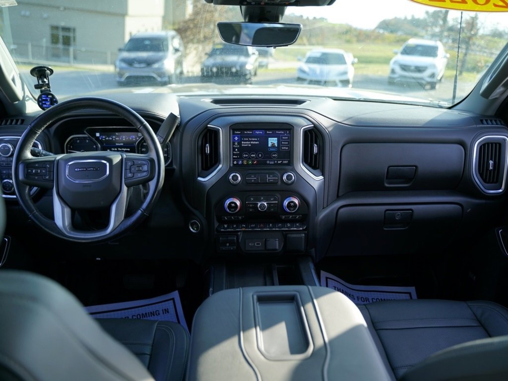 Used 2022 GMC Sierra 2500 Denali w/ Denali Black Diamond Edition image 15