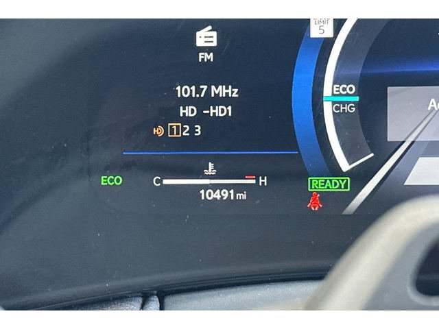 Used 2025 Lexus TX 500h AWD w/ Technology Package image 29