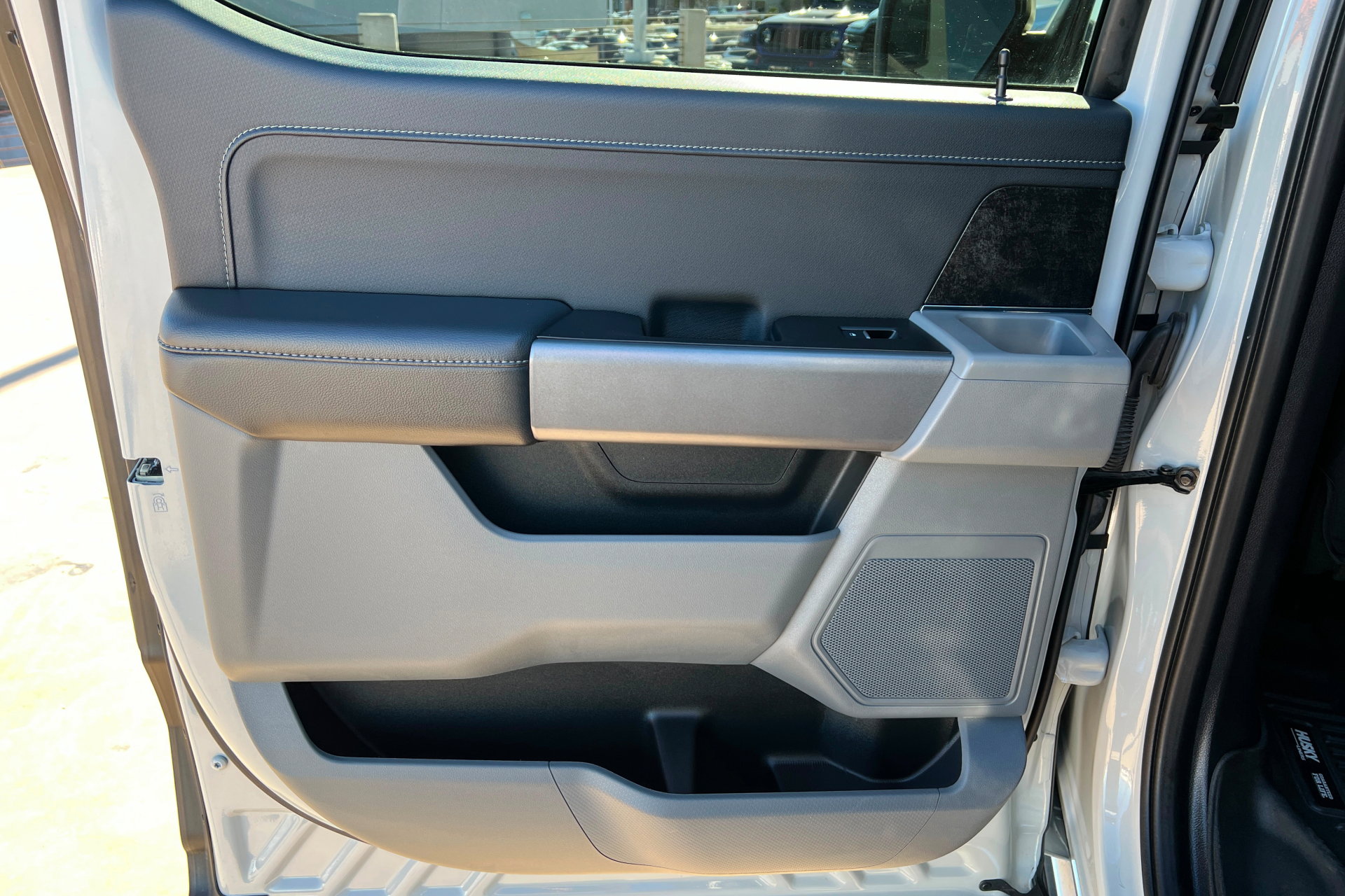 Used 2023 Ford F150 XLT w/ Equipment Group 301A Mid image 18