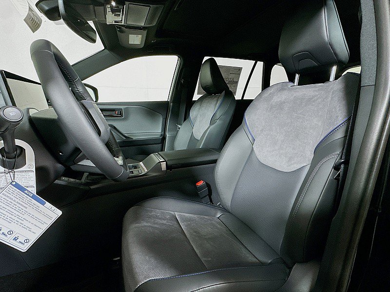 New 2026 Toyota RAV4 XSE AWD/4WD image 10