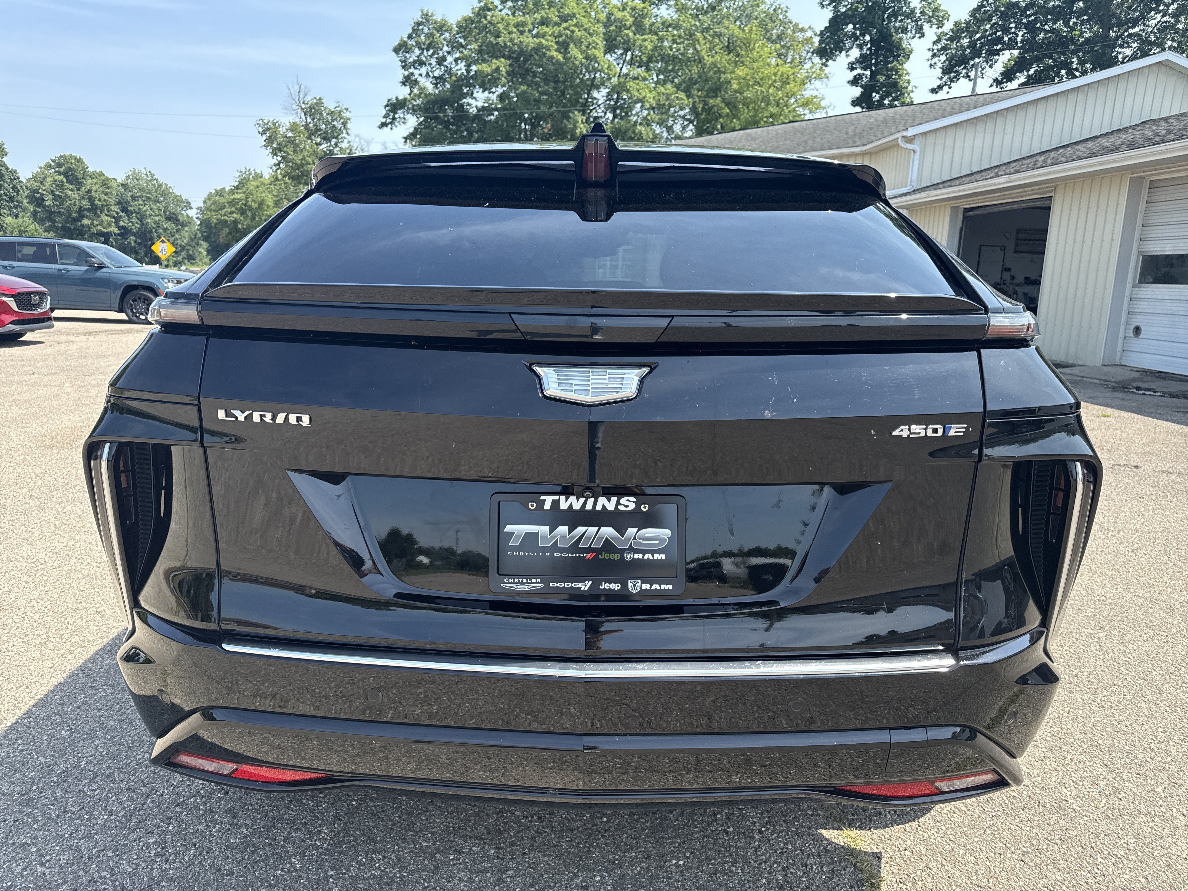 Used 2024 Cadillac Lyriq Tech RWD image 6