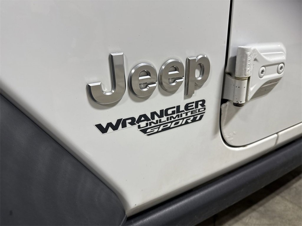 Used 2018 Jeep Wrangler Unlimited Sport S image 26