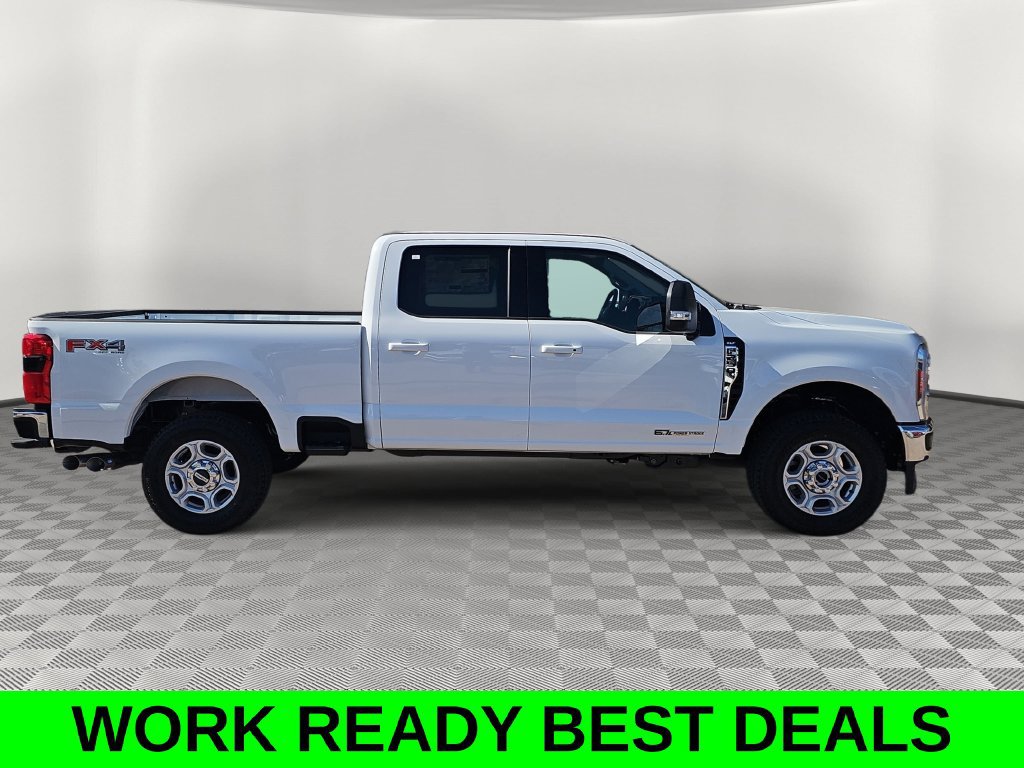 New 2026 Ford F250 XLT w/ XLT Premium Package AWD/4WD image 2