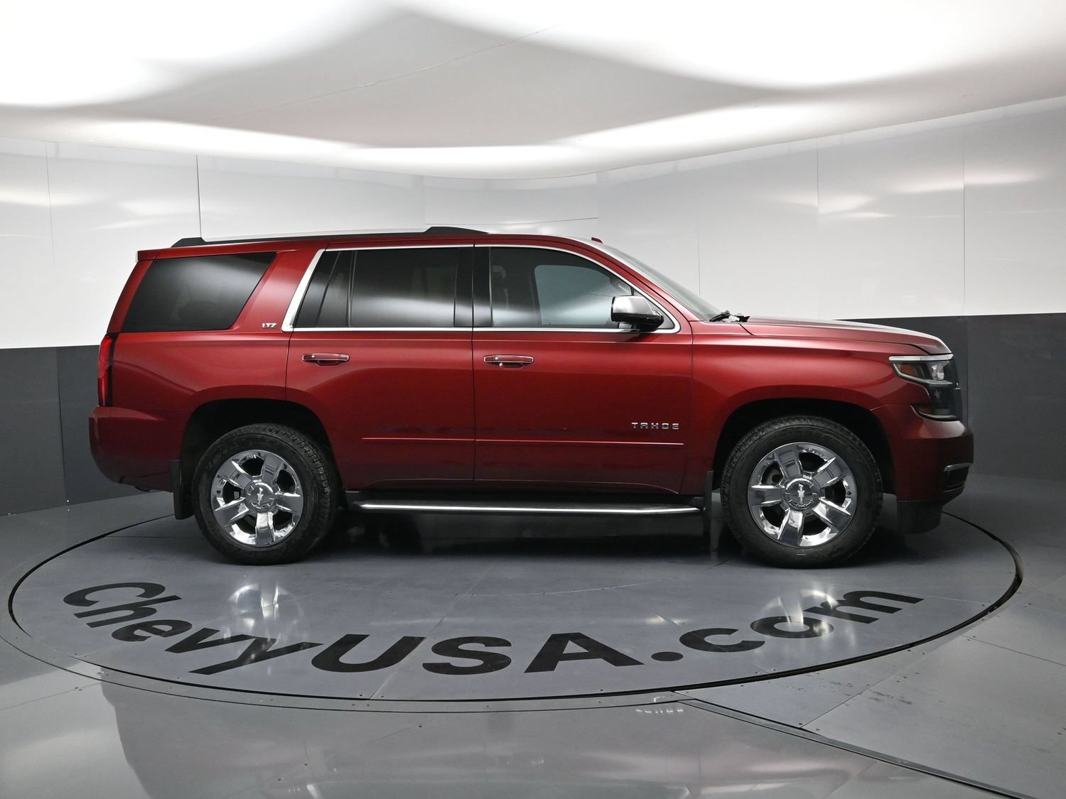 Used 2016 Chevrolet Tahoe LTZ AWD/4WD image 10