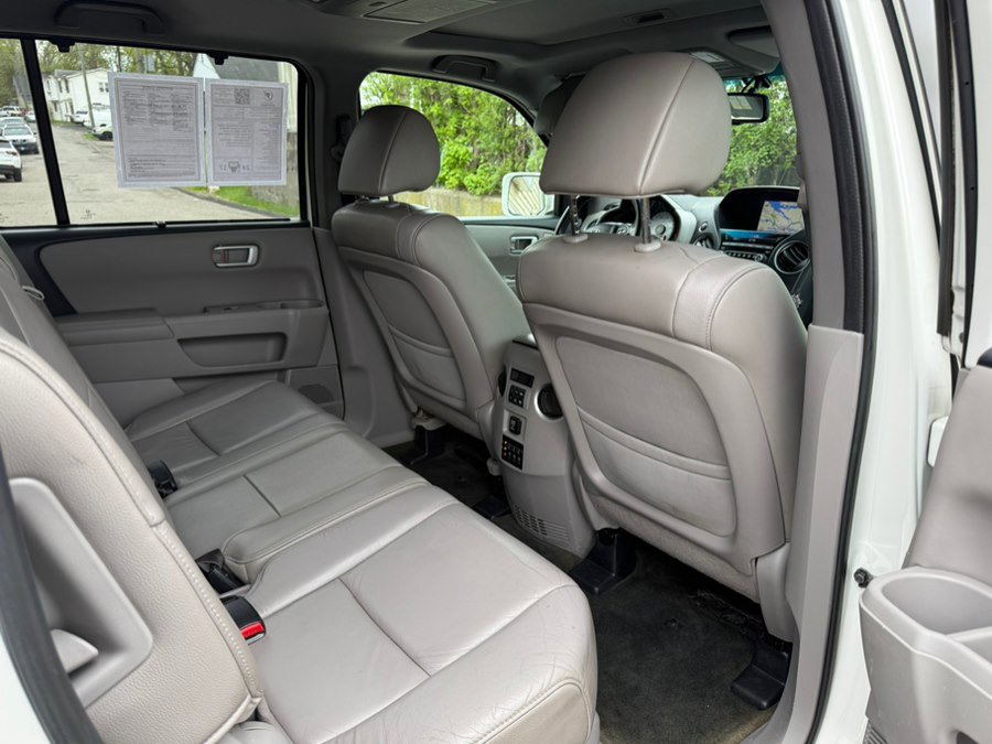 Used 2015 Honda Pilot Touring image 26