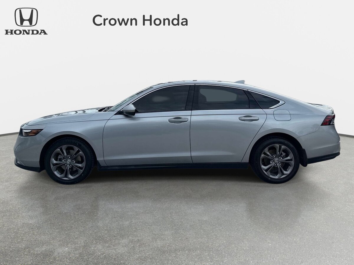 Used 2023 Honda Accord EX image 2