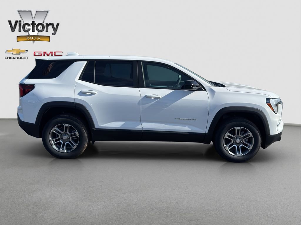 New 2026 GMC Terrain Elevation w/ LPO, Floor Liner Package FWD image 7