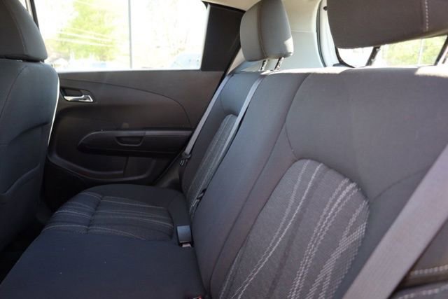 Used 2016 Chevrolet Sonic LT image 29