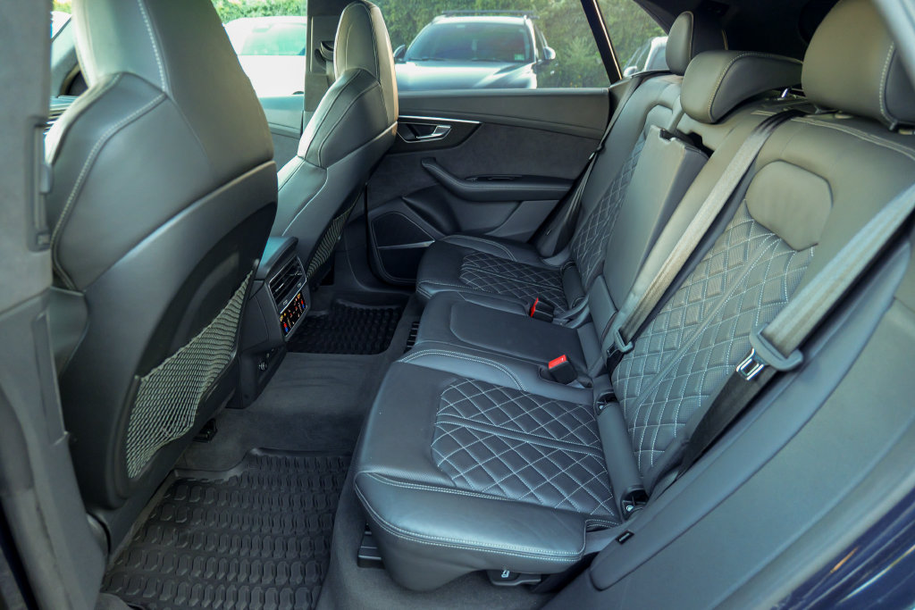 Used 2023 Audi SQ8 Prestige w/ Prestige Package AWD/4WD image 27