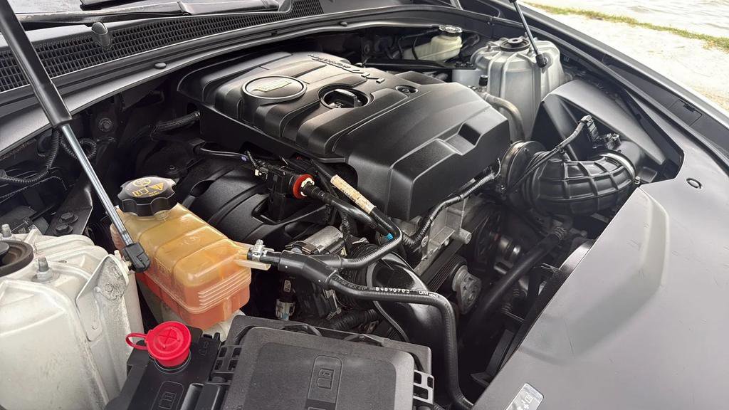 Used 2016 Cadillac CTS Luxury image 16