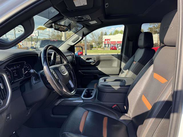 Used 2022 GMC Sierra 1500 AT4 w/ AT4 Premium Package image 14