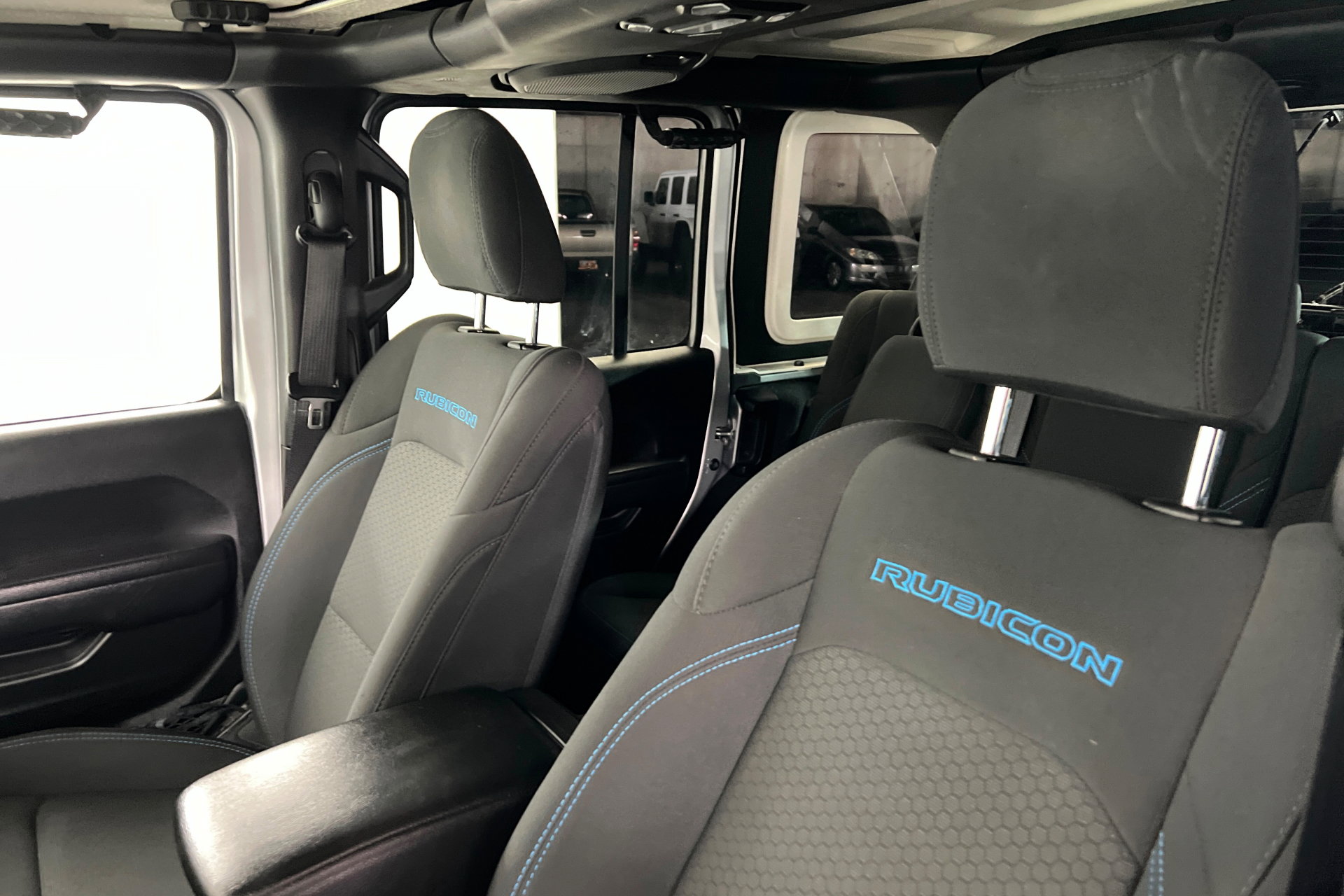 Used 2023 Jeep Wrangler Unlimited Rubicon 4xe w/ Steel Bumper Group image 16