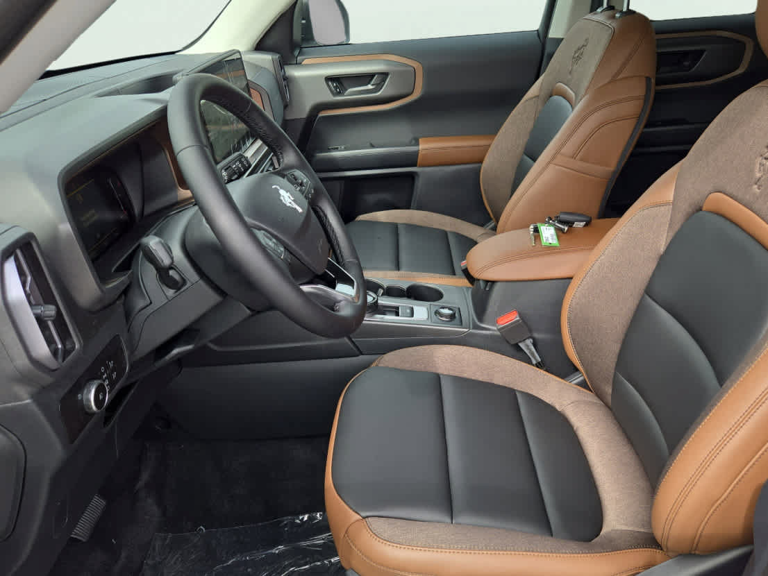 New 2026 Ford Bronco Sport Outer Banks w/ Outer Banks Tech Package+ AWD/4WD image 9