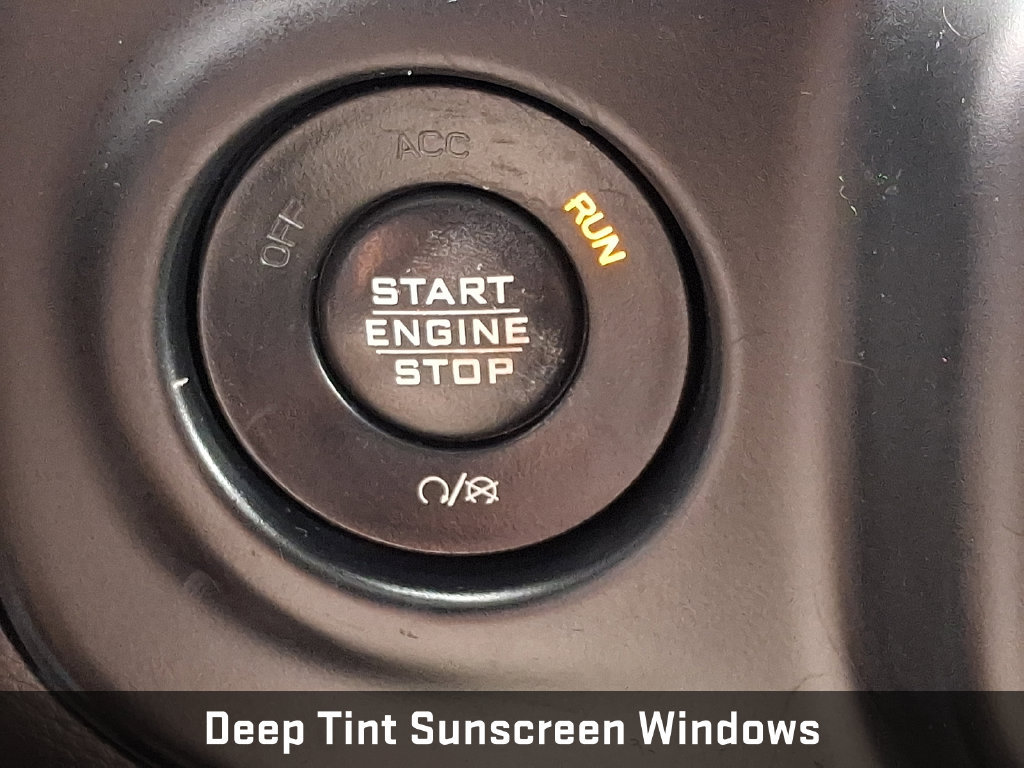 Used 2018 Jeep Wrangler Unlimited Sport S AWD/4WD image 32