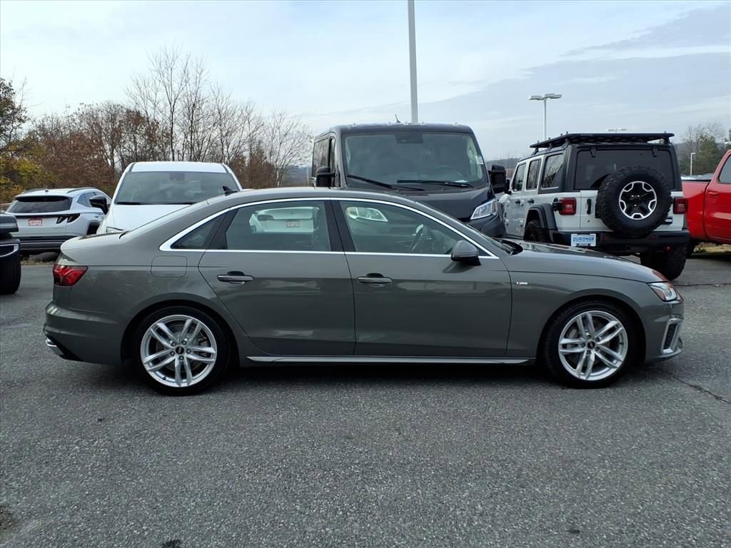 Used 2023 Audi A4 2.0T Premium Plus image 2