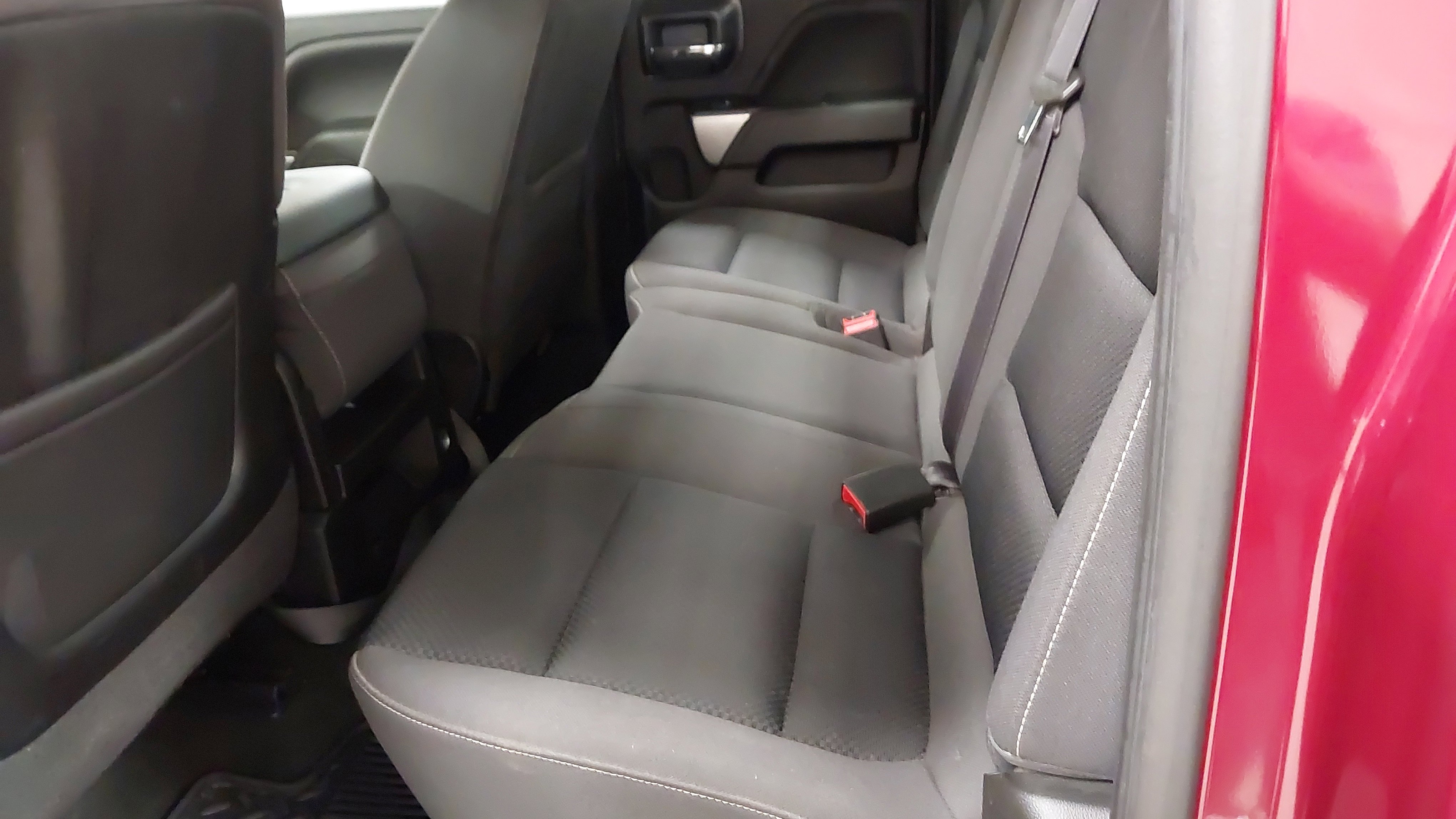 Used 2018 Chevrolet Silverado 1500 LT w/ All Star Edition image 35