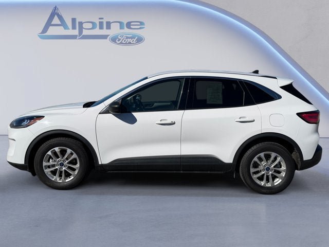 Certified 2022 Ford Escape SE w/ Convenience Package FWD image 2
