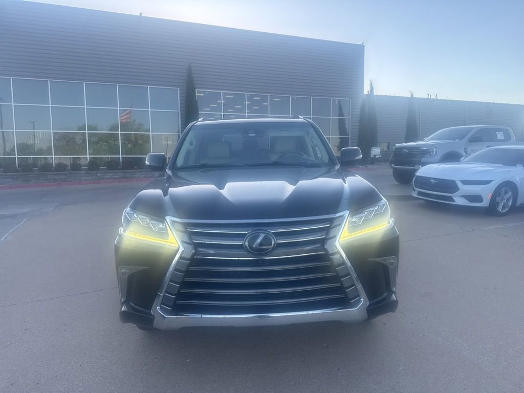 Used 2018 Lexus LX 570 4WD w/ Luxury Package image 5
