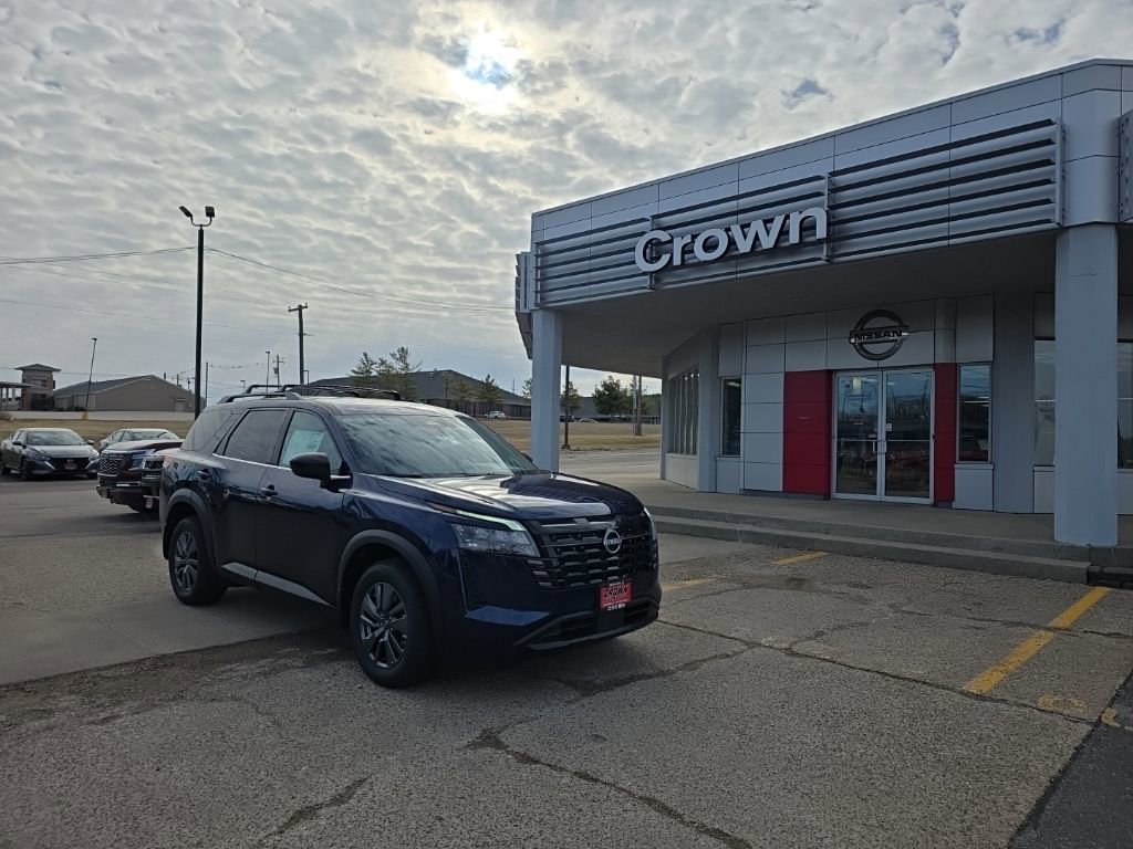 New 2026 Nissan Pathfinder SV