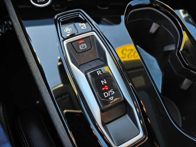 Used 2025 Audi A5 2.0T Premium Plus w/ Premium Plus AWD/4WD image 36
