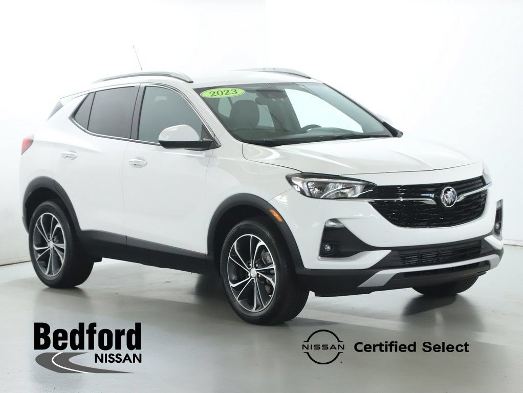 Used 2023 Buick Encore GX Select w/ Safety Package II AWD/4WD image 1