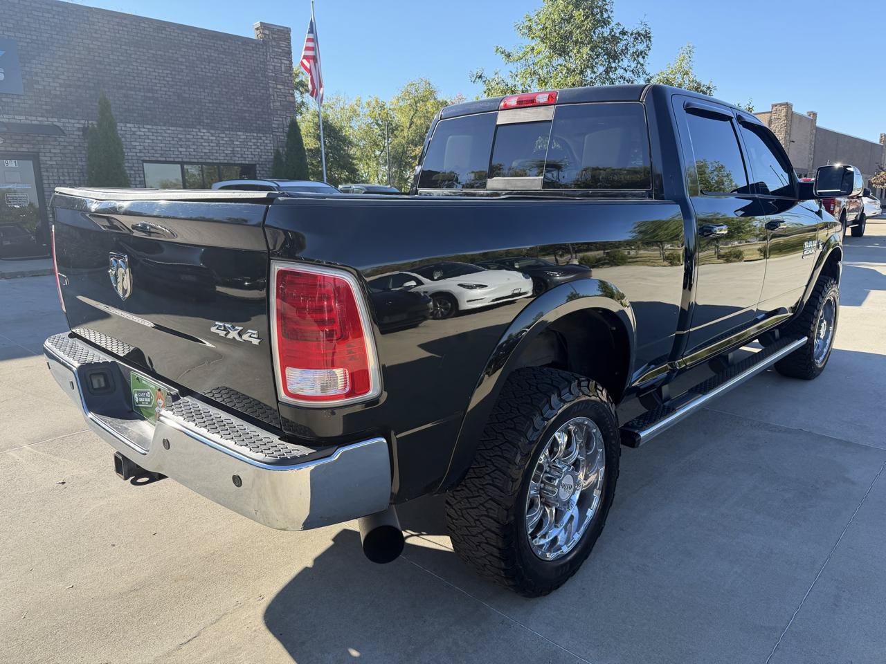 Used 2014 RAM 2500 Laramie w/ Protection Group AWD/4WD image 7