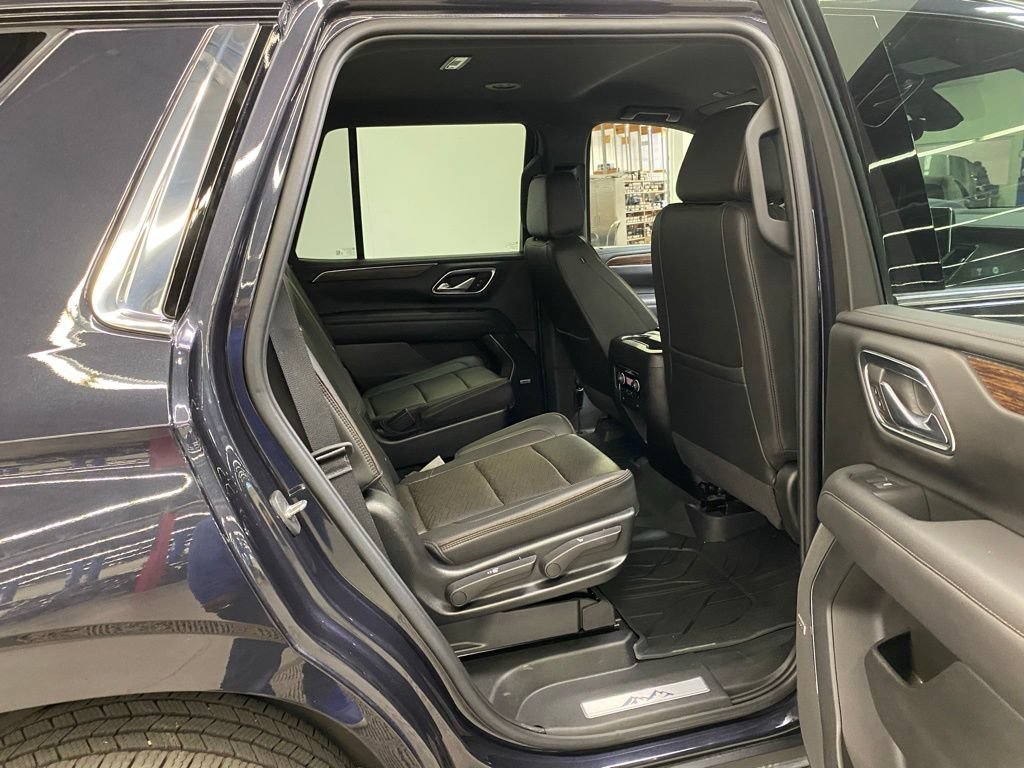 Used 2022 Chevrolet Tahoe High Country AWD/4WD image 15