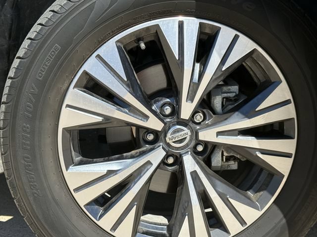 Used 2021 Nissan Rogue SV FWD image 9