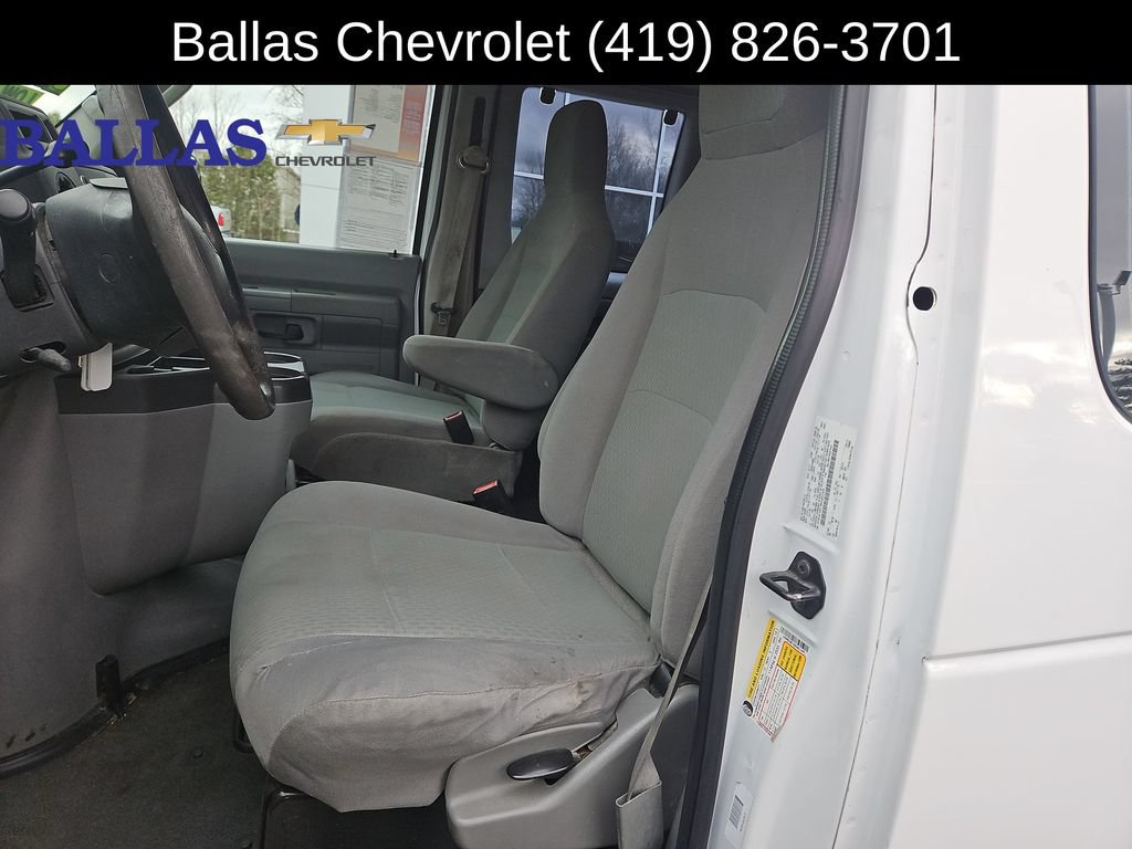 Used 2011 Ford E-350 and Econoline 350 XLT RWD image 19